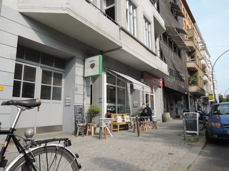2-Zimmer-Wohnung in der Chausseestraße in Mitte ab 1.12. — photo 1